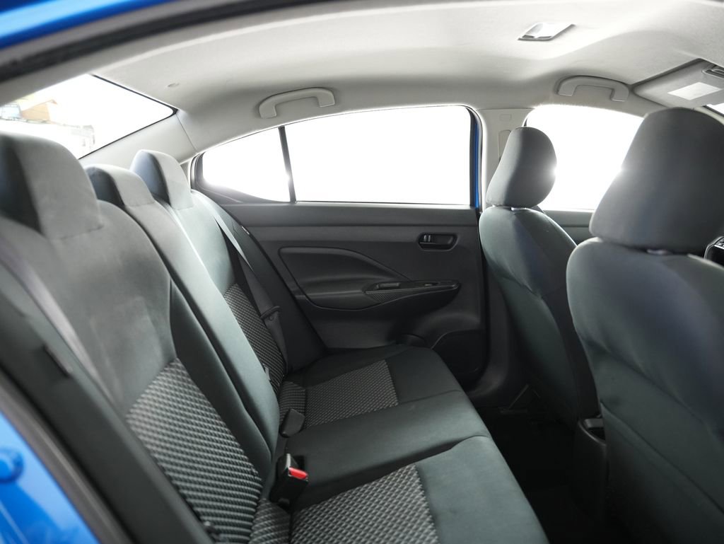 Used 2021 Nissan Versa S image 34