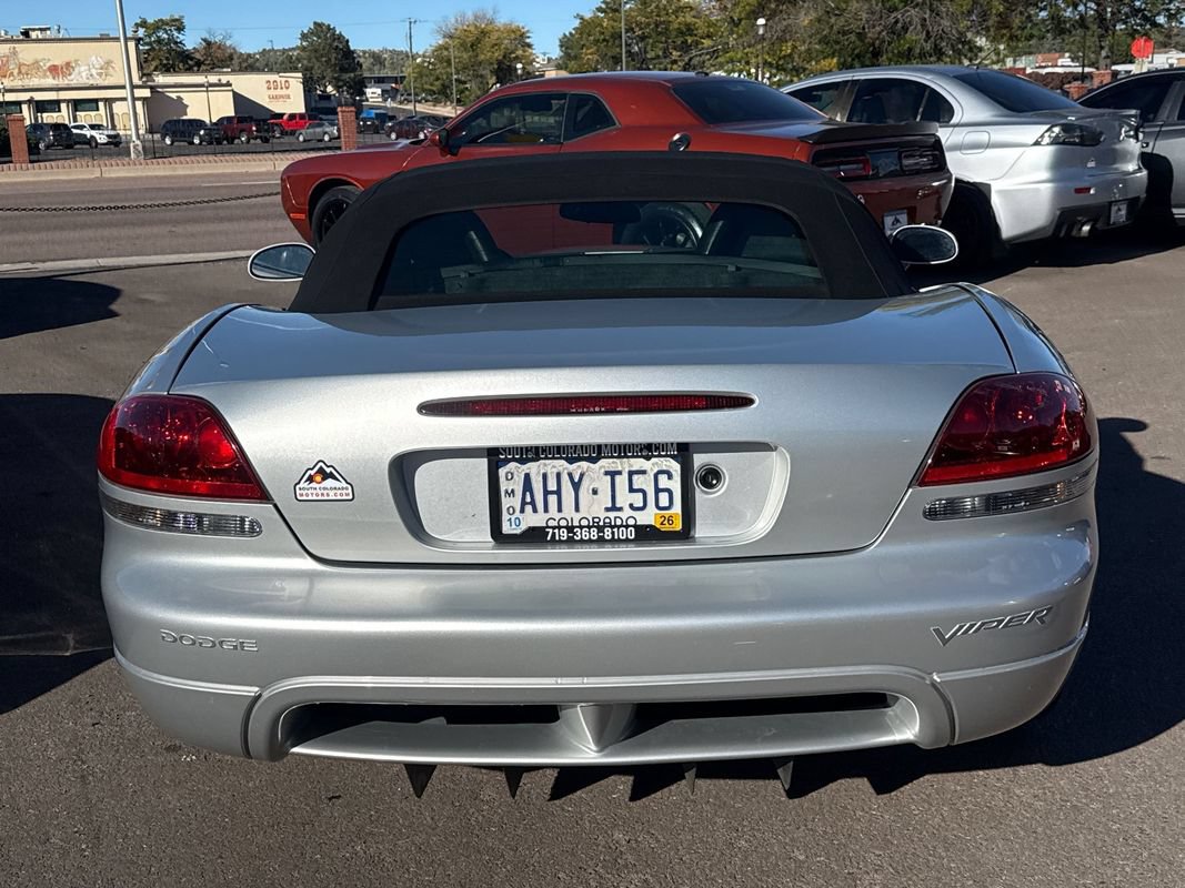 Used 2004 Dodge Viper SRT-10 RWD image 8