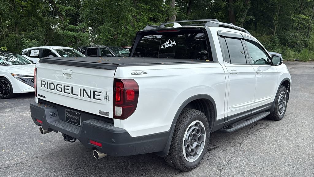 Used 2024 Honda Ridgeline Black Edition image 3