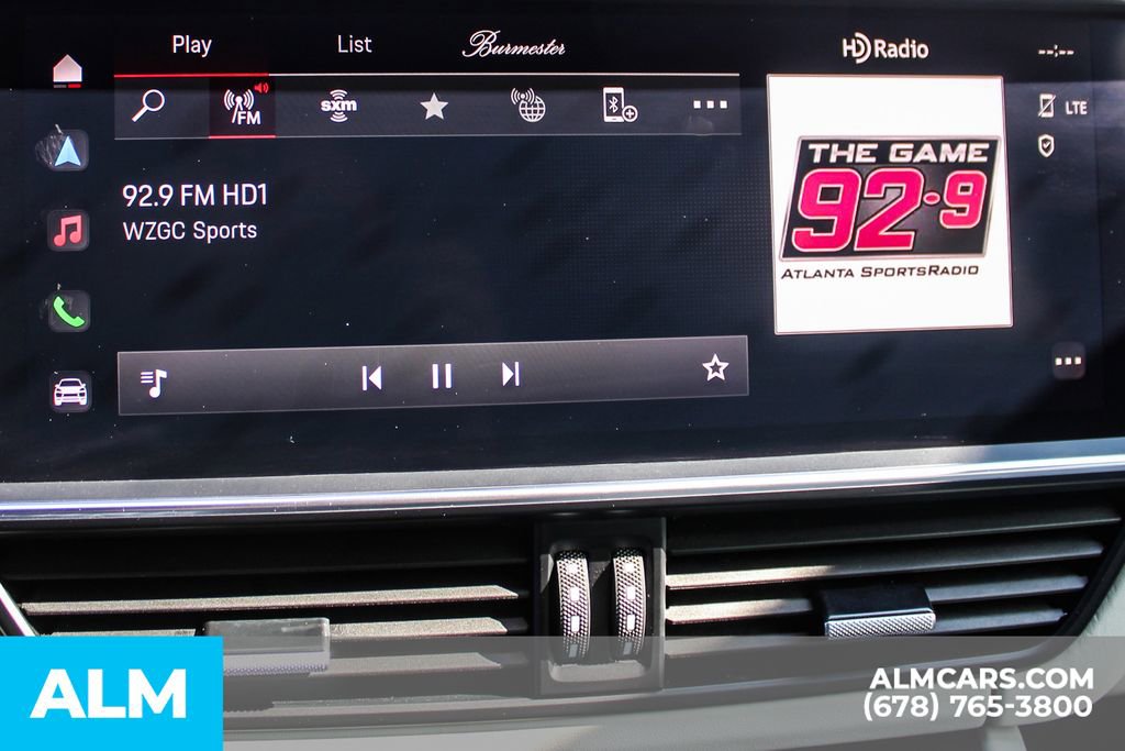 Used 2023 Porsche Cayenne Turbo image 32