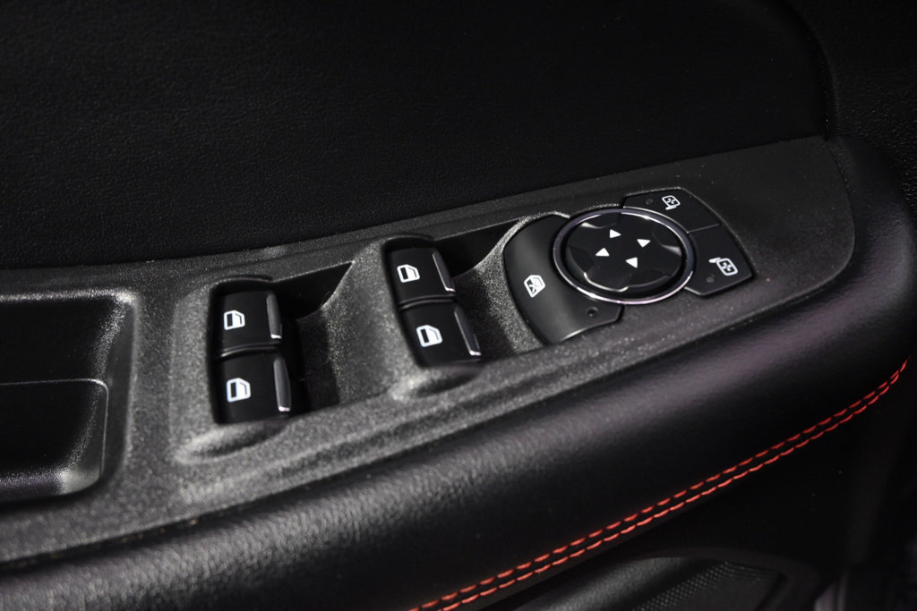 Used 2023 Ford Edge ST-Line AWD/4WD image 23