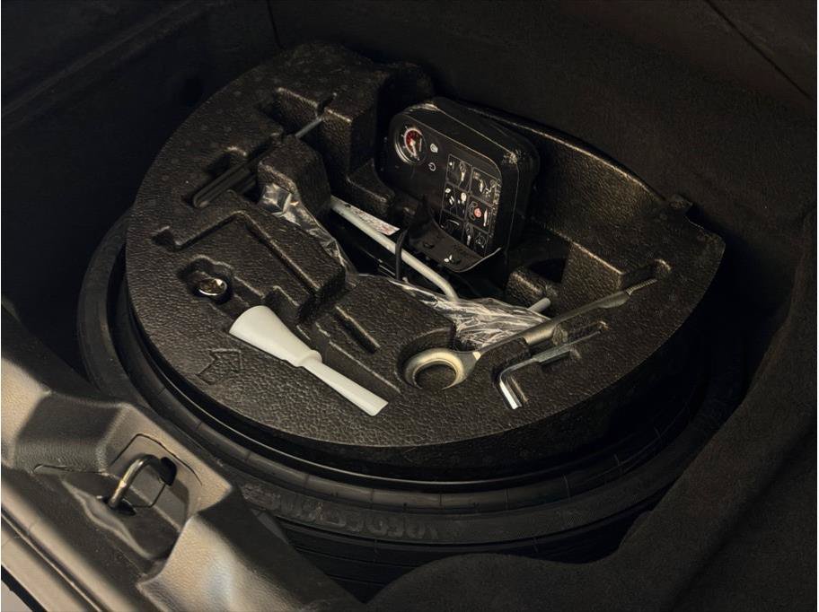 Used 2019 Maserati Ghibli RWD image 33