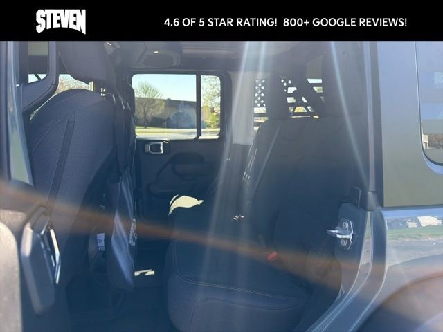 Used 2025 Jeep Wrangler Willys image 15