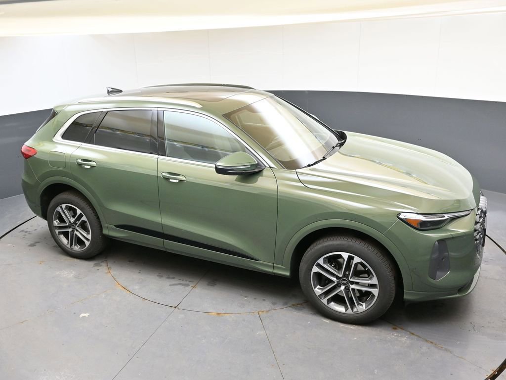 Certified 2025 Audi Q5 Premium Plus w/ Premium Plus image 50