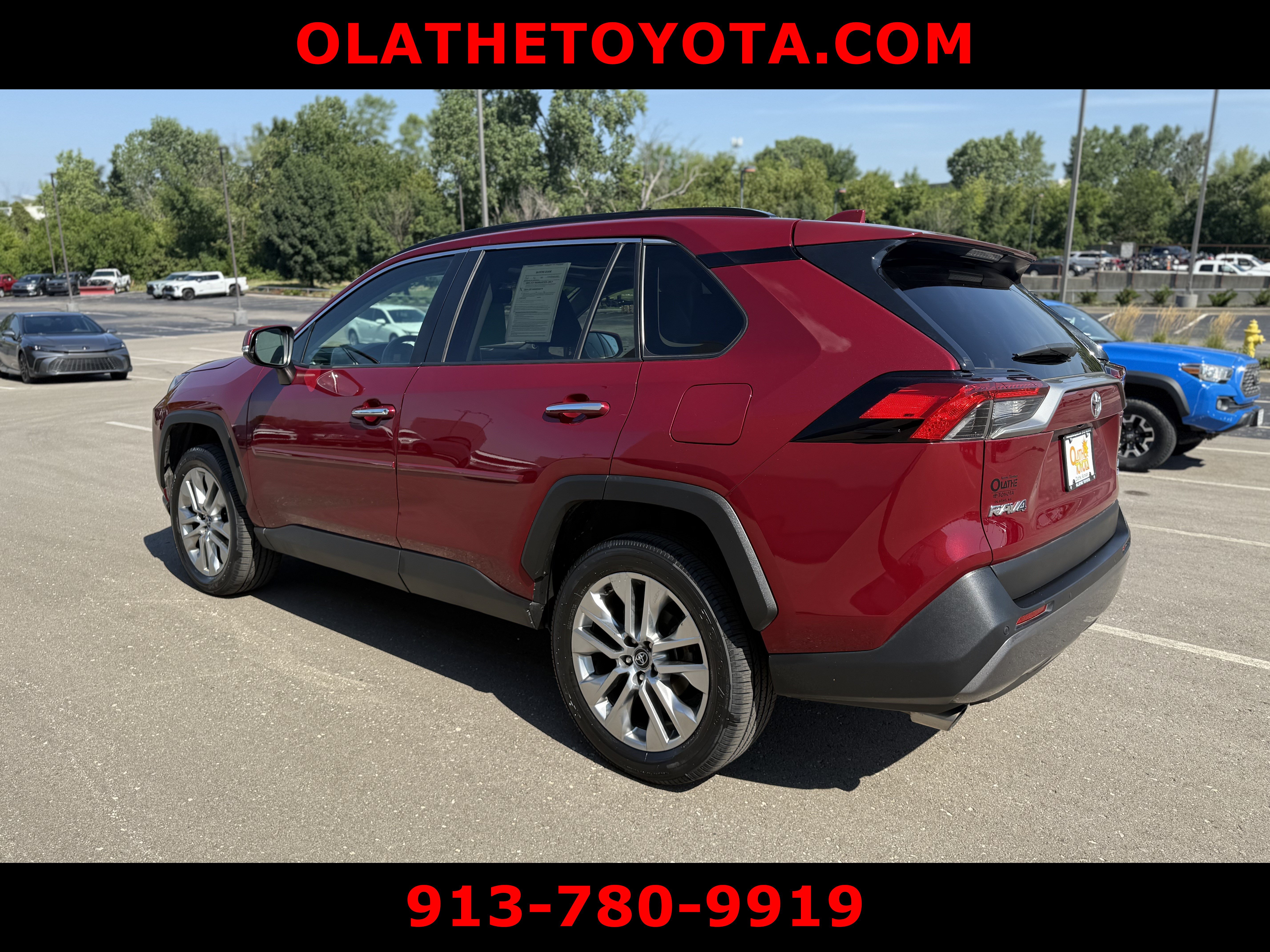 Used 2021 Toyota RAV4 Limited w/ Limited Grade Weather Package AWD/4WD image 3