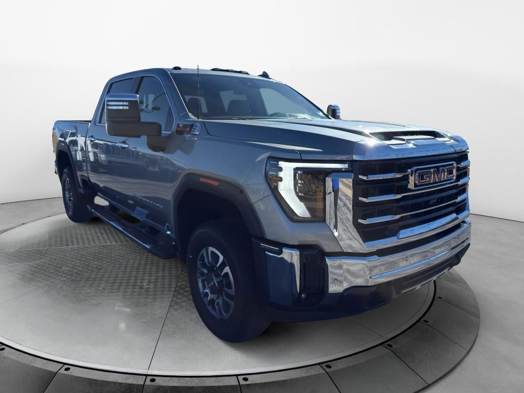 New 2026 GMC Sierra 3500 SLT w/ SLT Premium Package AWD/4WD image 3