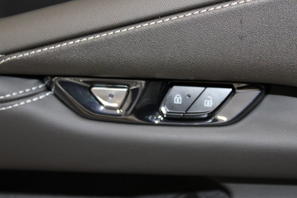 New 2026 Chevrolet Corvette Stingray Preferred Cpe w/ 2LT image 37