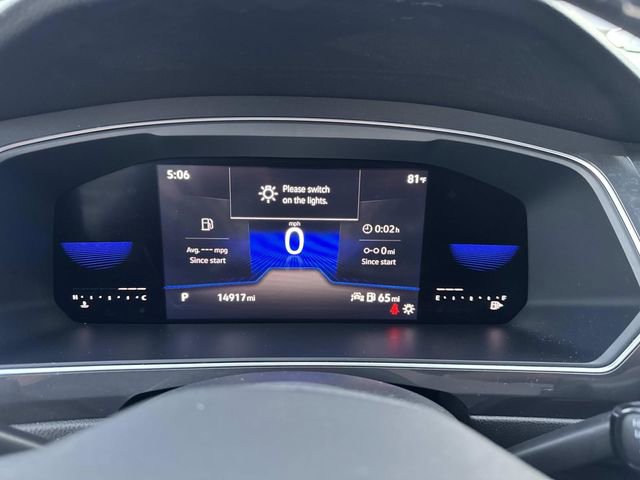 Certified 2023 Volkswagen Tiguan SE w/ Panoramic Sunroof Package image 19