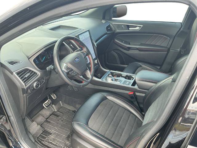 Certified 2024 Ford Edge ST-Line AWD/4WD image 15