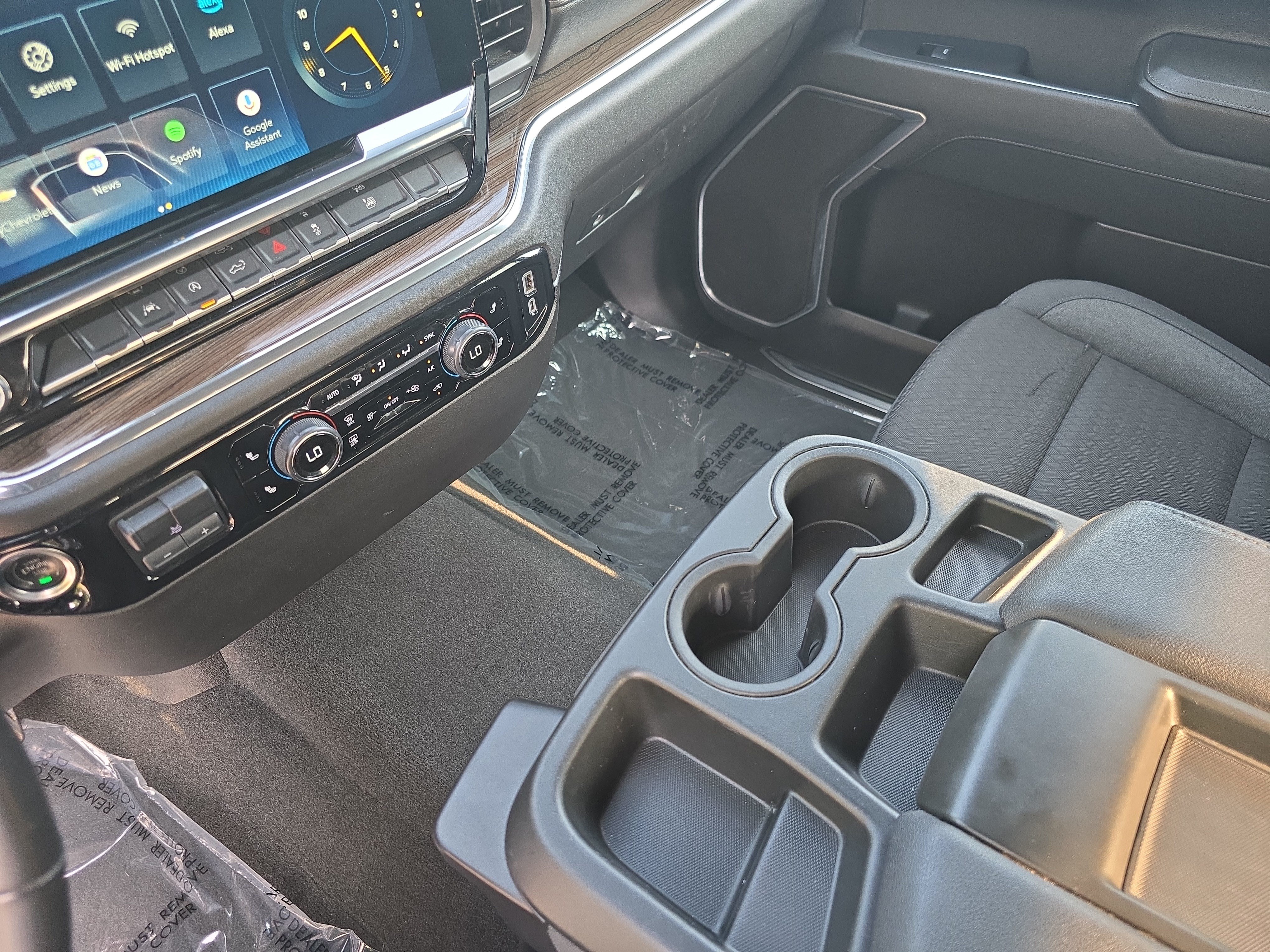 Used 2025 Chevrolet Silverado 1500 LT RWD image 21