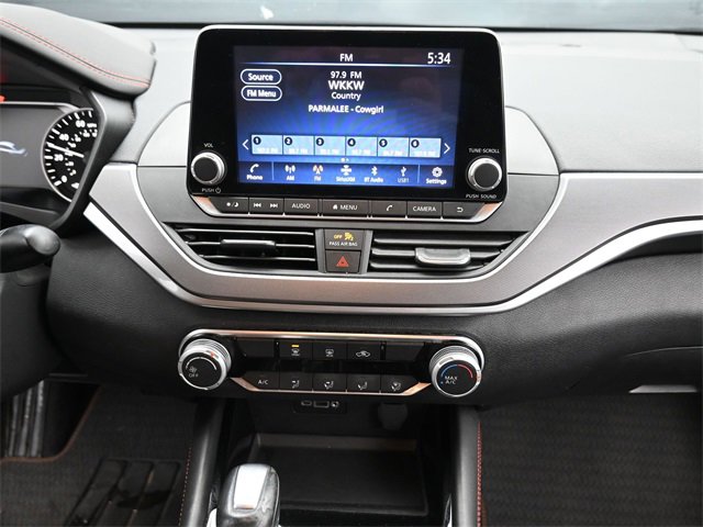 Used 2024 Nissan Altima 2.5 SR image 14