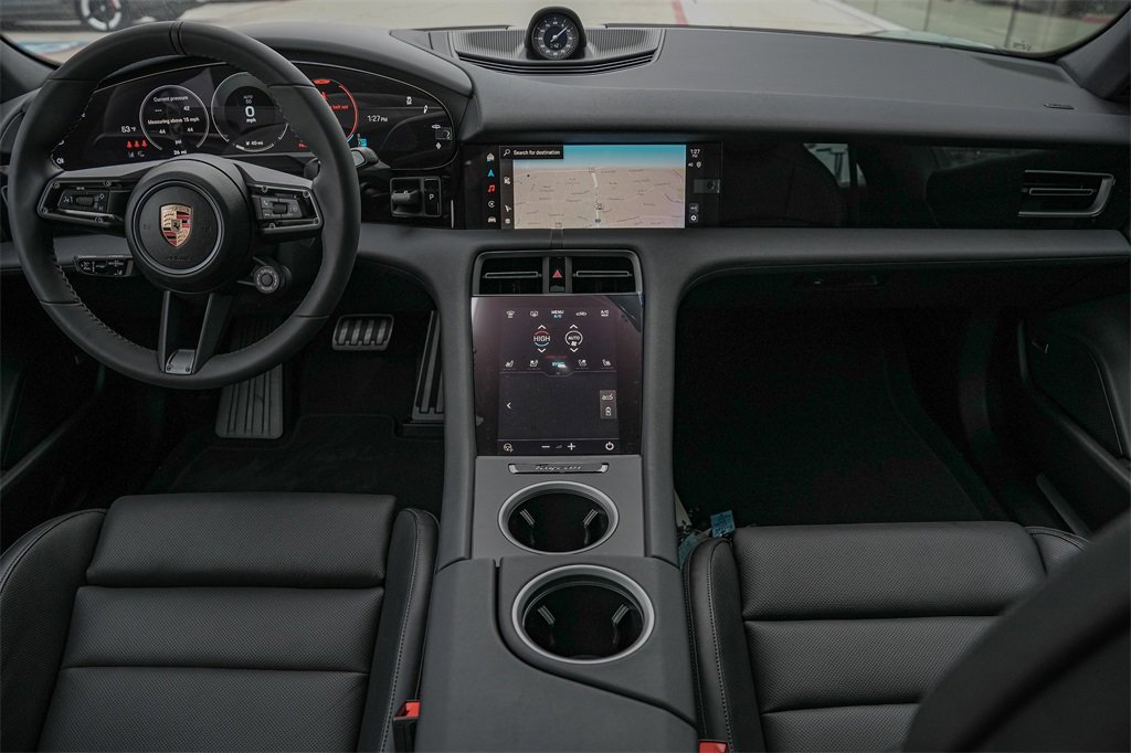 Used 2025 Porsche Taycan 4S image 21