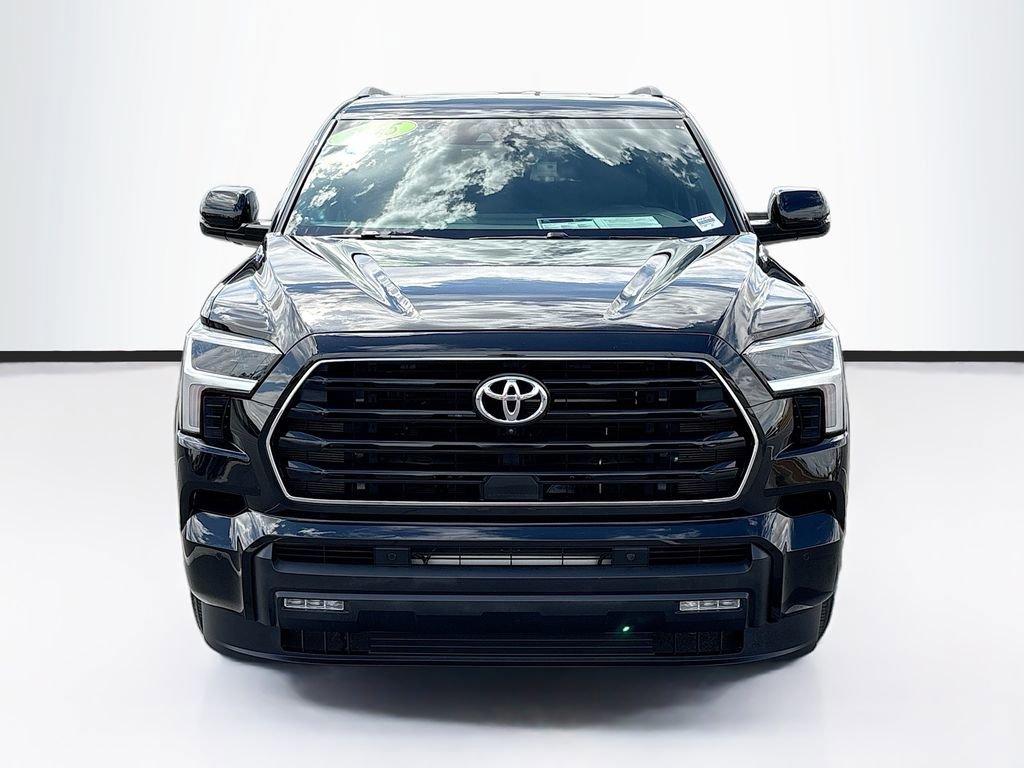 Used 2025 Toyota Sequoia SR5 AWD/4WD image 2
