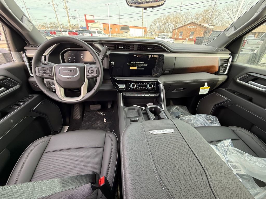 New 2026 GMC Sierra 3500 Denali w/ Denali Reserve Package image 14