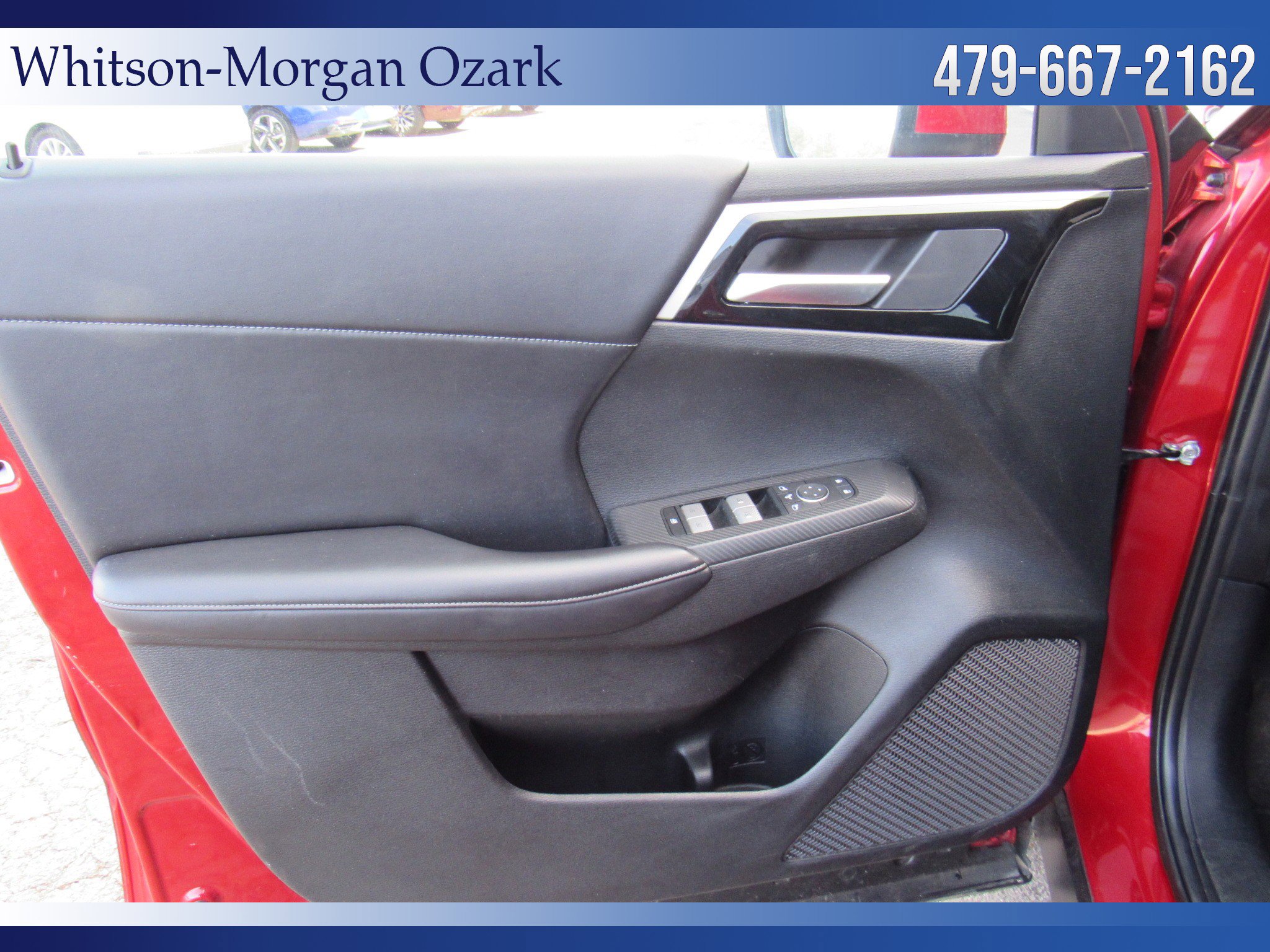 Used 2024 Mitsubishi Outlander SE image 29