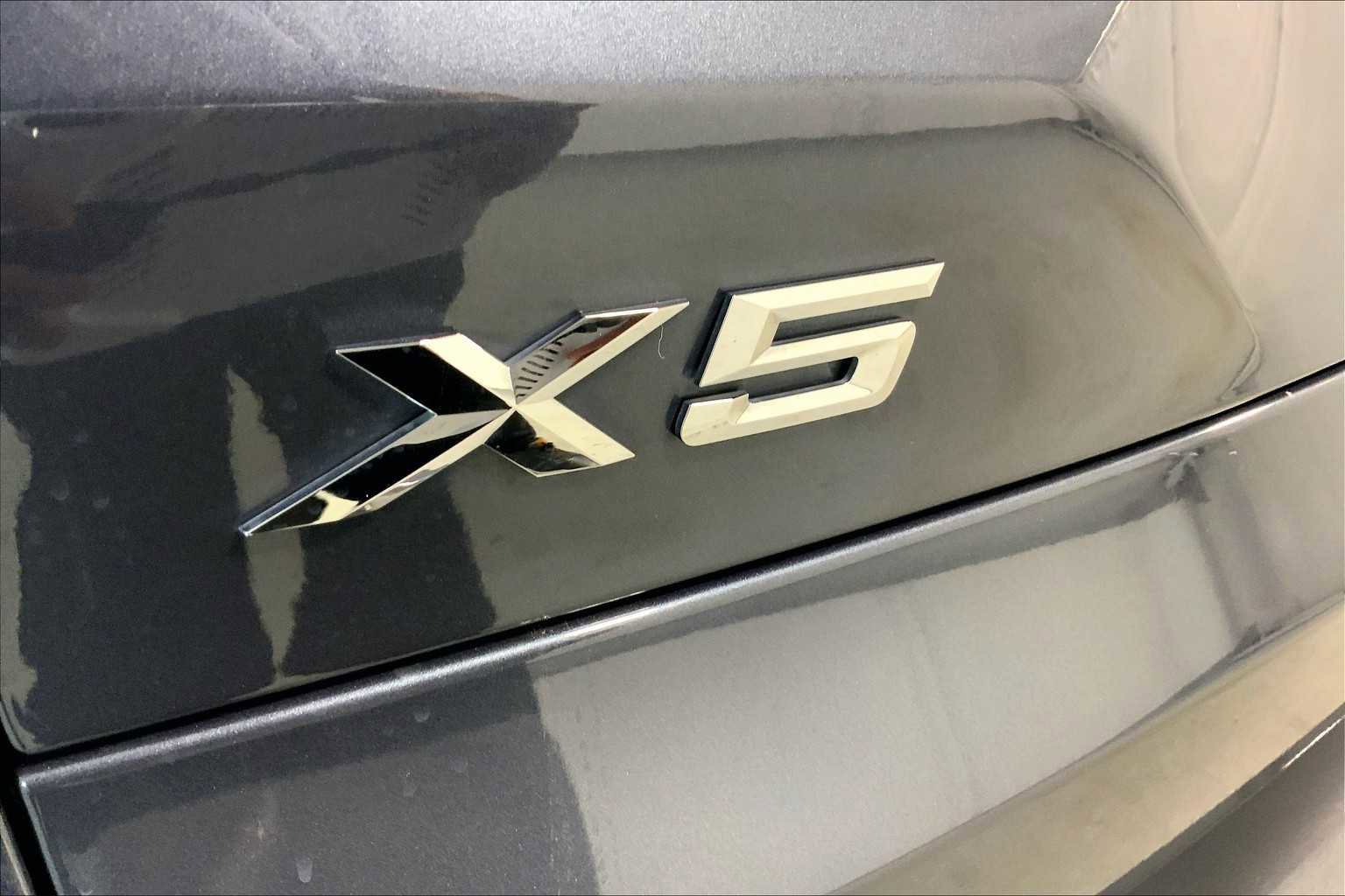 Used 2019 BMW X5 xDrive40i w/ Convenience Package image 30