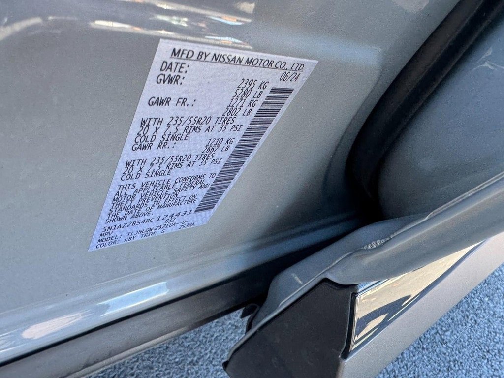 Used 2024 Nissan Murano SV w/ SV Midnight Edition Package image 23