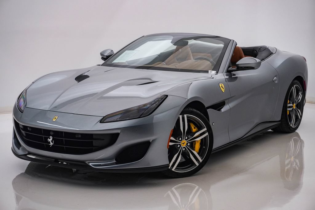 Used 2019 Ferrari Portofino RWD image 3