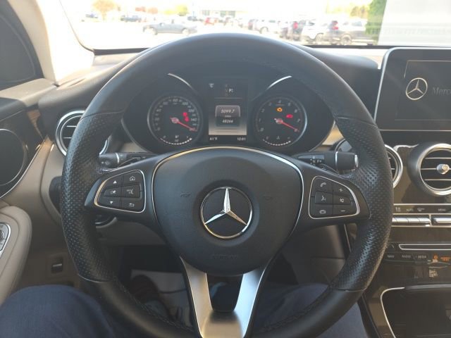 Used 2019 Mercedes-Benz GLC 300 4MATIC image 18