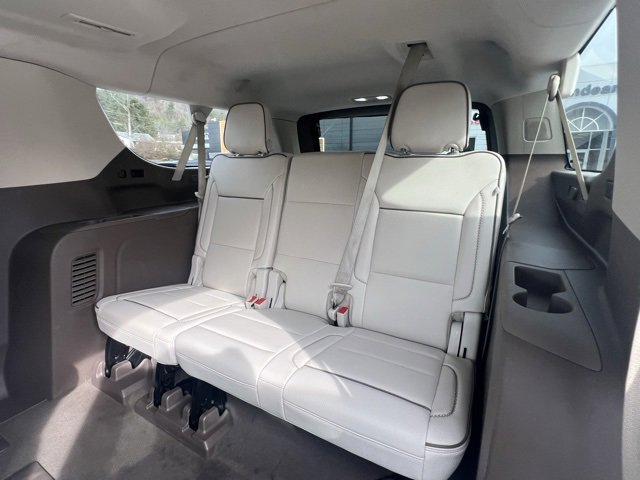 Used 2021 GMC Yukon XL Denali w/ Denali Premium Package image 26
