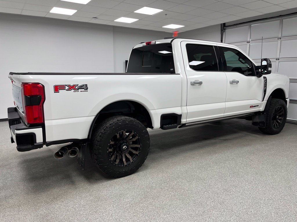 Used 2024 Ford F350 Platinum AWD/4WD image 11