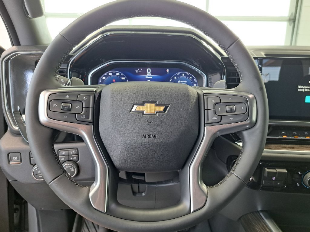 New 2026 Chevrolet Silverado 1500 LT w/ All Star Edition Plus AWD/4WD image 9