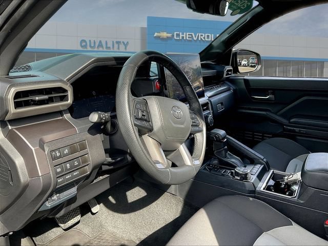 Used 2025 Toyota Tacoma TRD Off-Road w/ TRD Off Road Upgrade Package AWD/4WD image 20