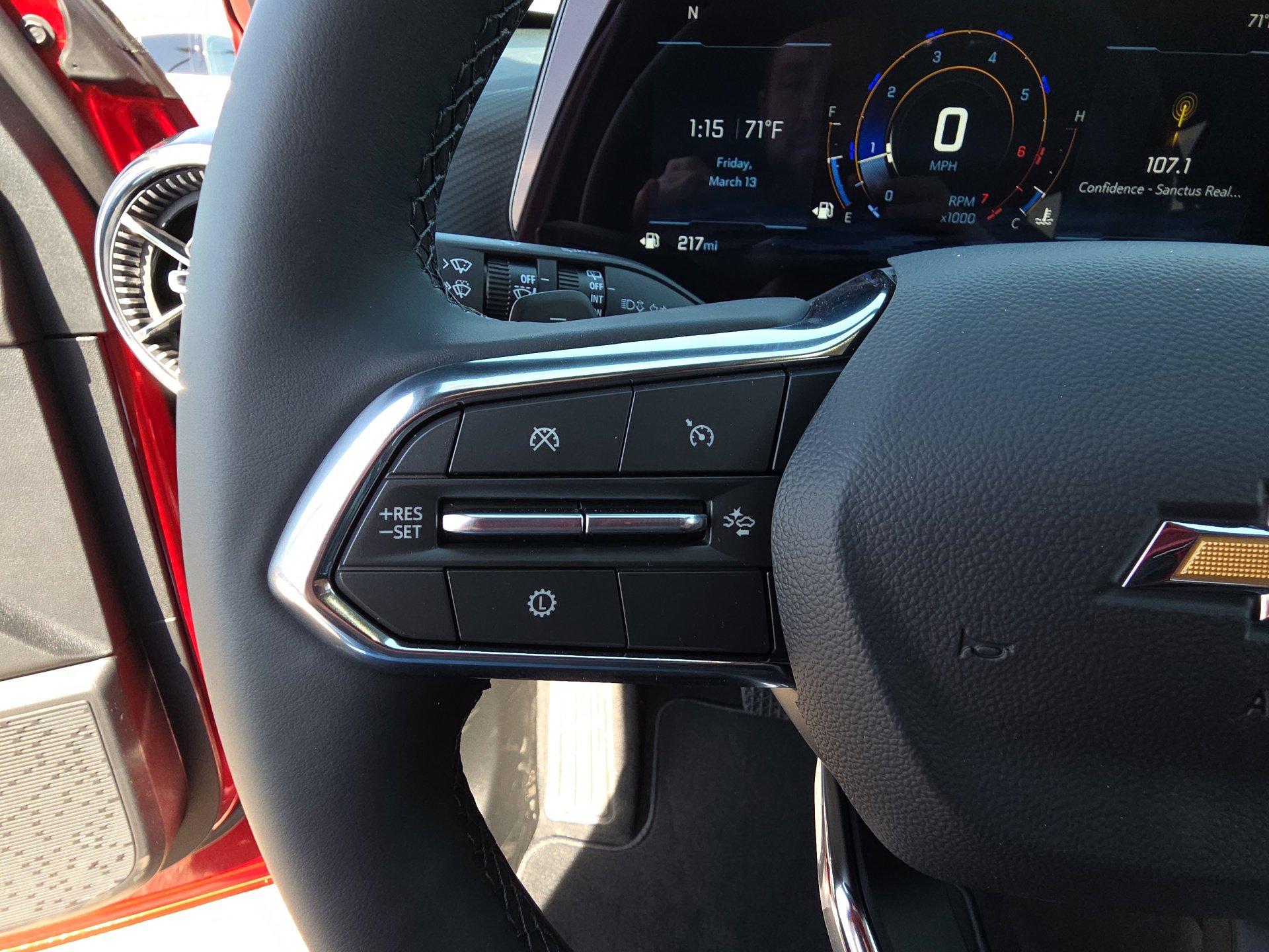 New 2026 Chevrolet Equinox LT w/ Convenience Package II image 18