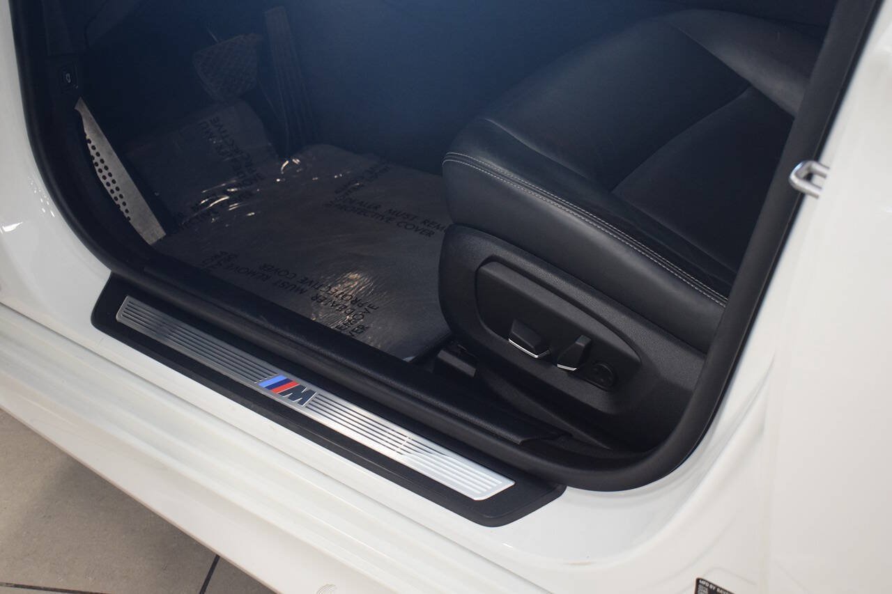 Used 2016 BMW 535i Sedan RWD image 12