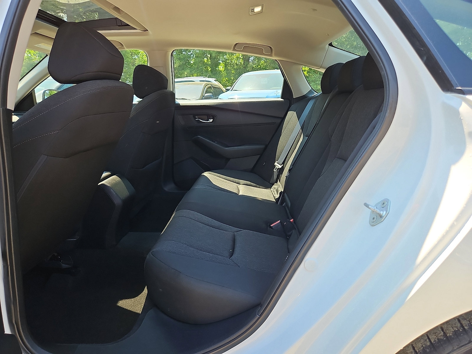 Used 2023 Honda Accord EX image 13