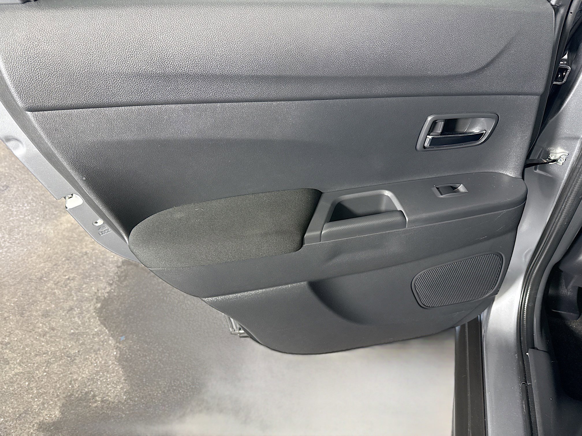 Used 2024 Mitsubishi Outlander Sport ES image 25