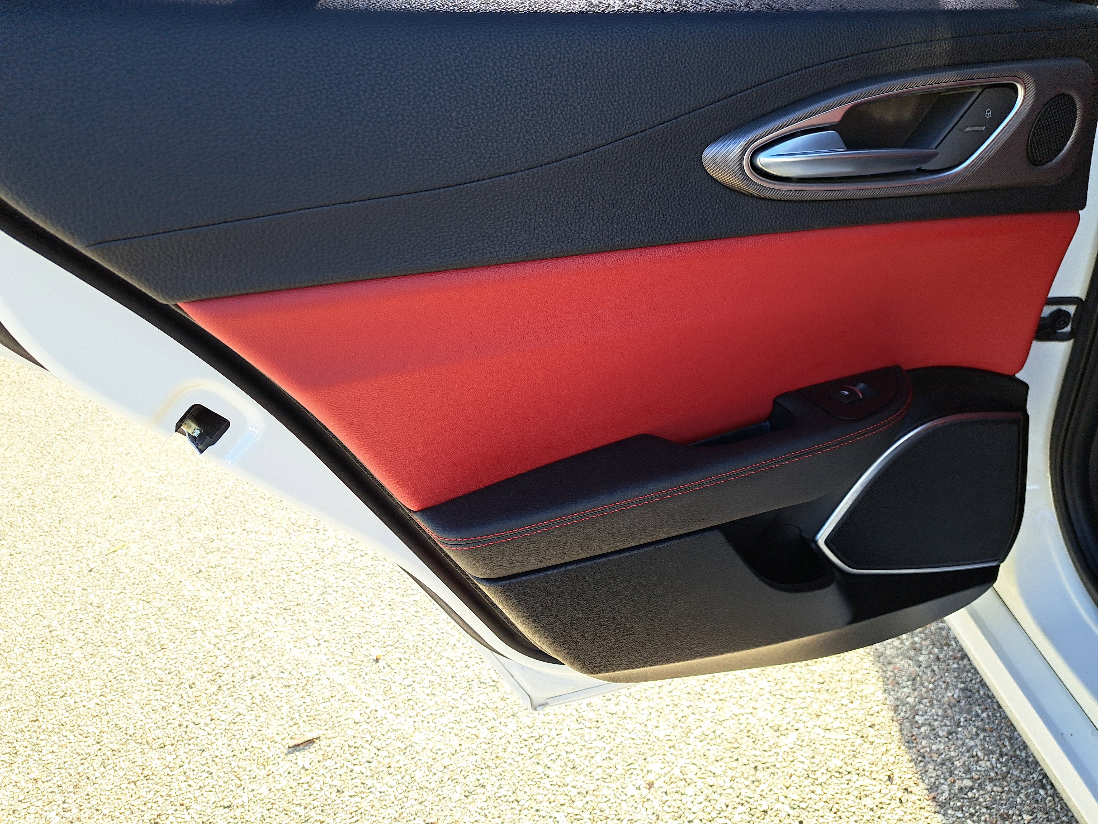 Used 2021 Alfa Romeo Giulia Ti Sport image 20