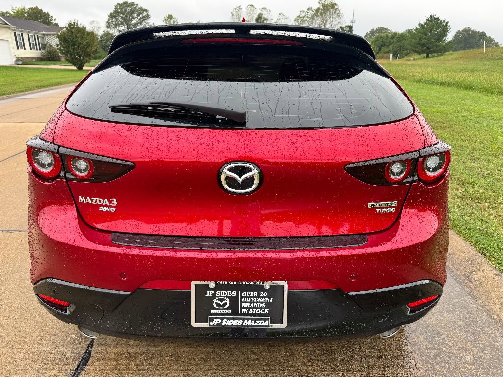 New 2026 MAZDA MAZDA3 Hatchback w/Premium Plus Pkg image 7