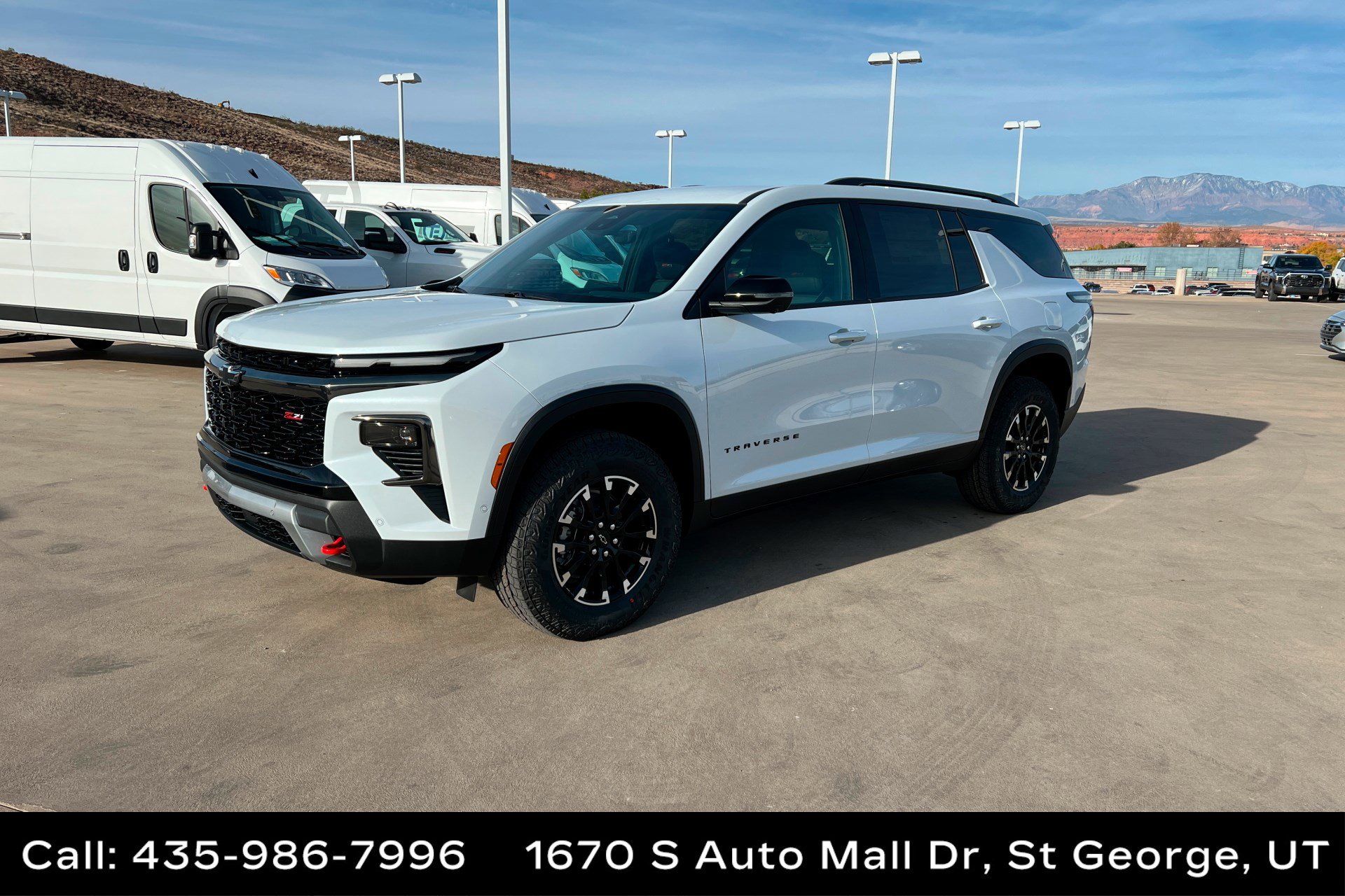 New 2026 Chevrolet Traverse Z71 w/ Enhanced Driving Package image 1