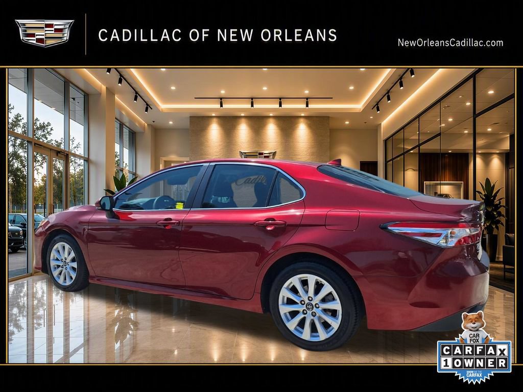 Used 2019 Toyota Camry LE w/ Convenience Package FWD image 5