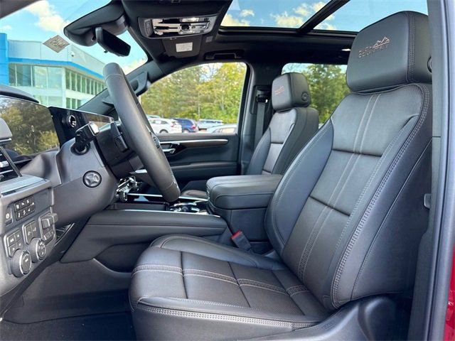 New 2026 Chevrolet Suburban High Country w/ Sun And Tow Package image 10