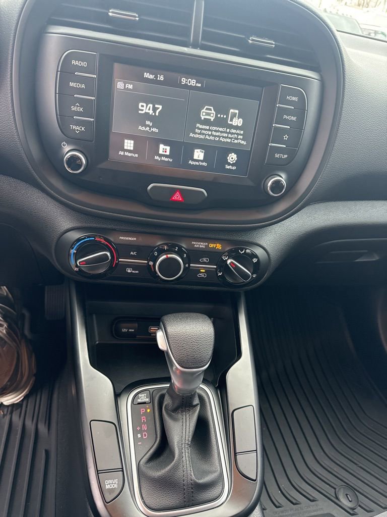 Used 2021 Kia Soul LX image 23