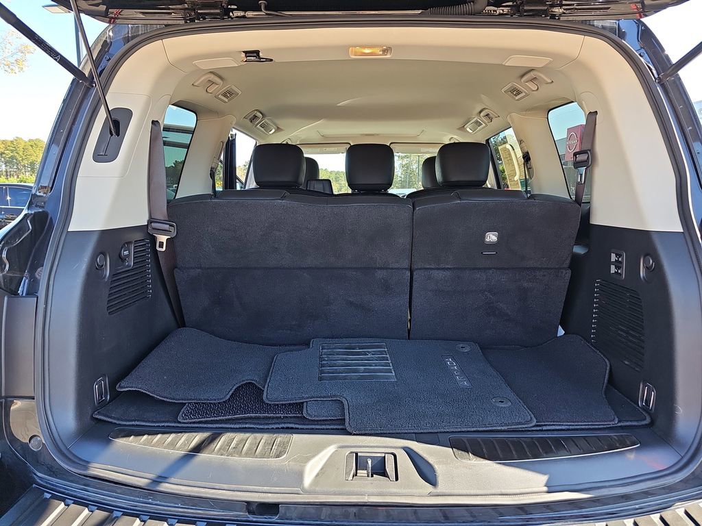 Used 2024 Nissan Armada Platinum image 15