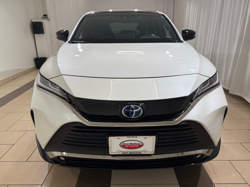 Certified 2023 Toyota Venza Nightshade AWD/4WD image 8