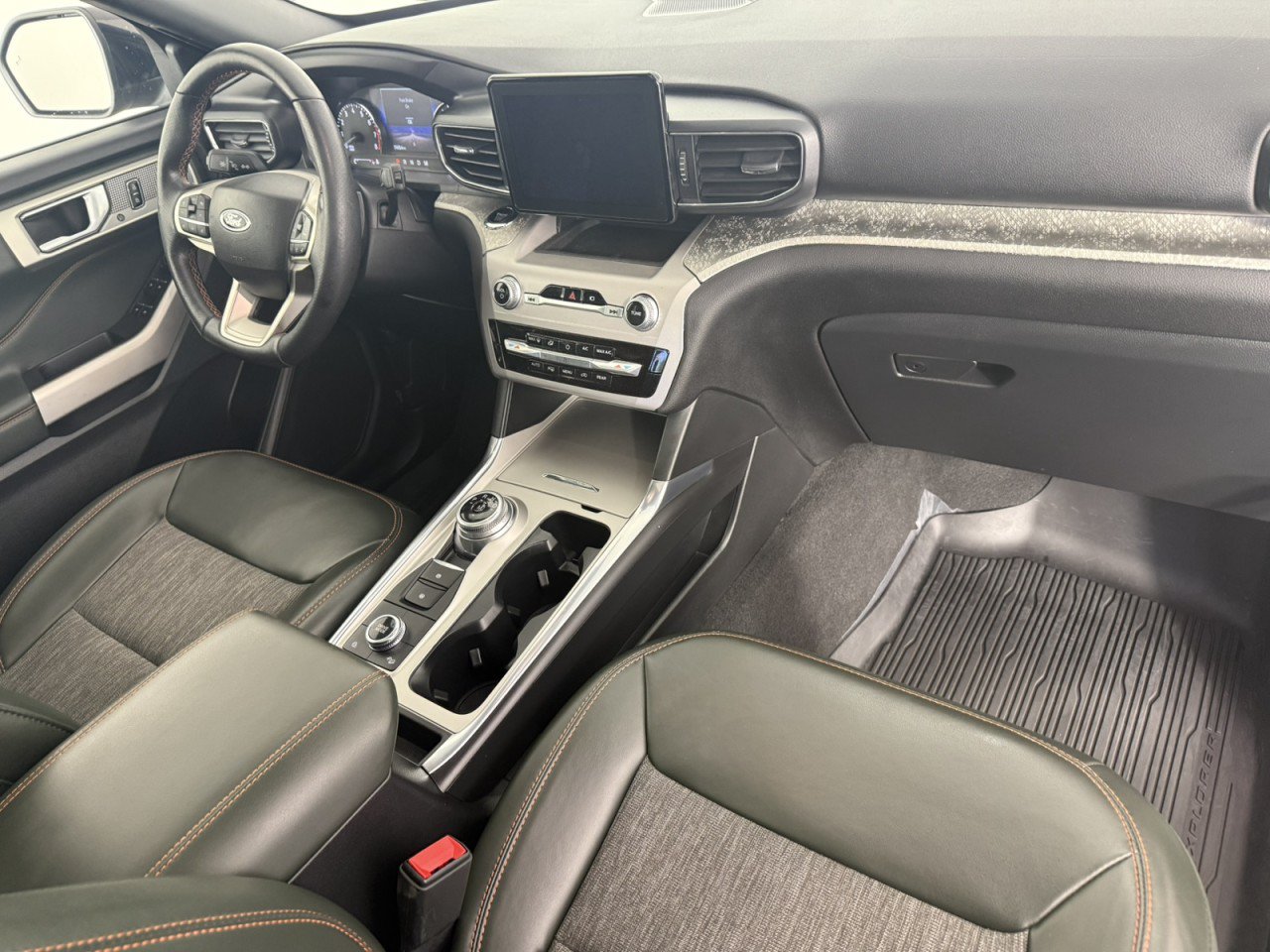 Used 2023 Ford Explorer Timberline w/ Timberline Technology Package AWD/4WD image 11