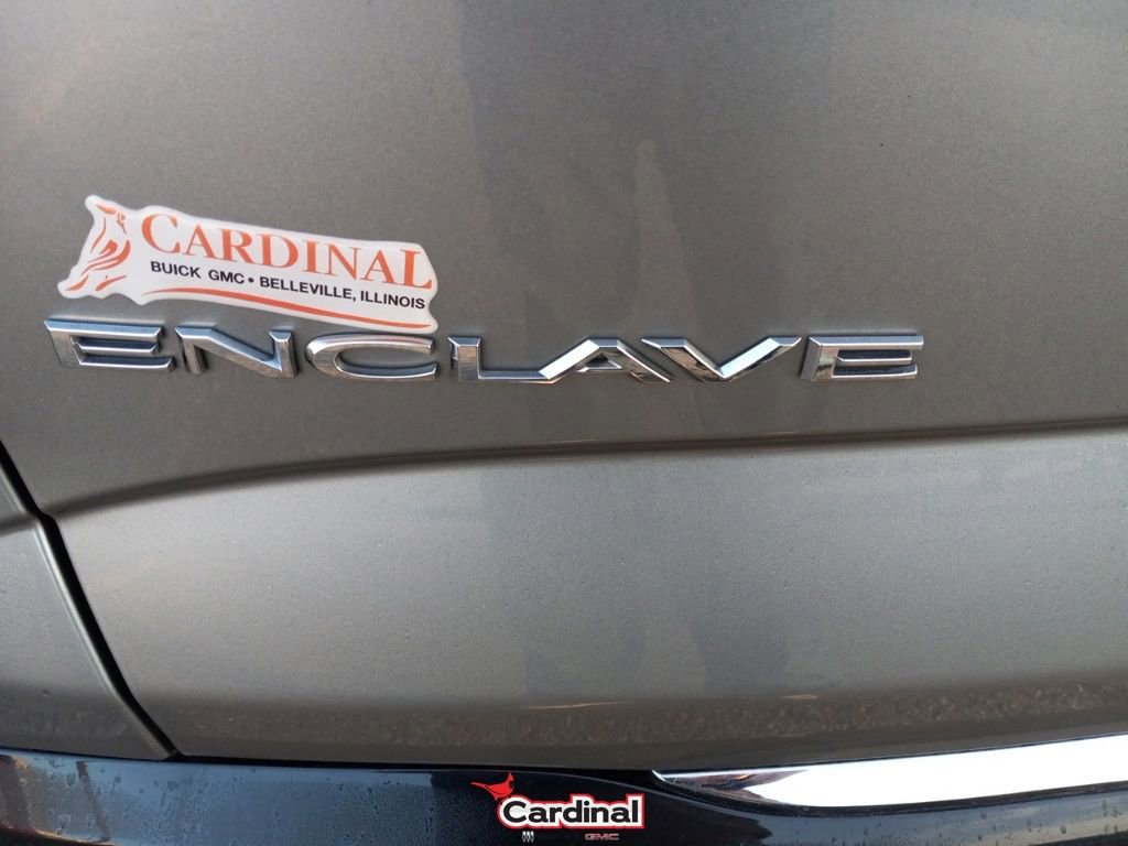 Used 2023 Buick Enclave Essence w/ Sport Touring Edition image 7