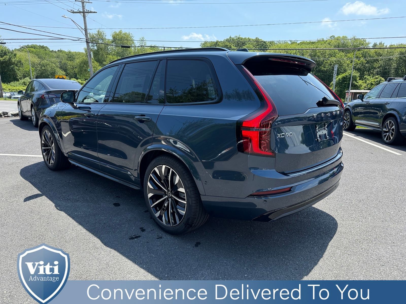 New 2026 Volvo XC90 B6 Ultra w/ Protection Package Premier image 4
