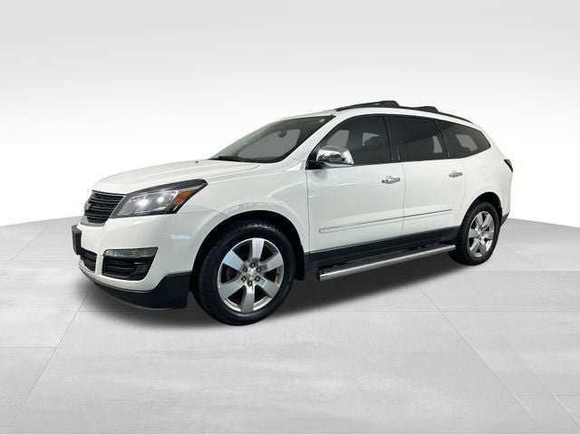 Used 2015 Chevrolet Traverse LS FWD image 2