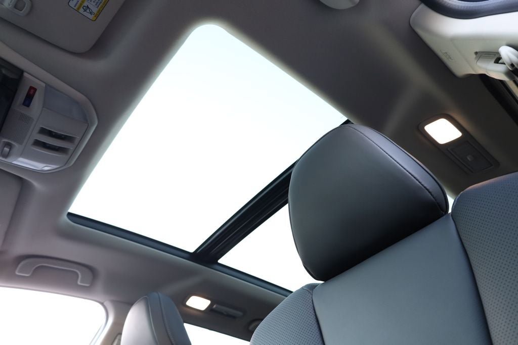 New 2026 Subaru Ascent Limited AWD/4WD image 11