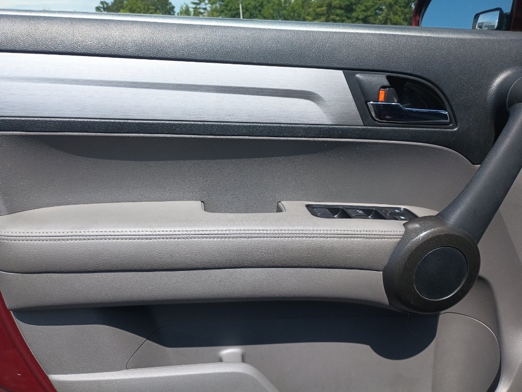 Used 2011 Honda CR-V EX-L image 22