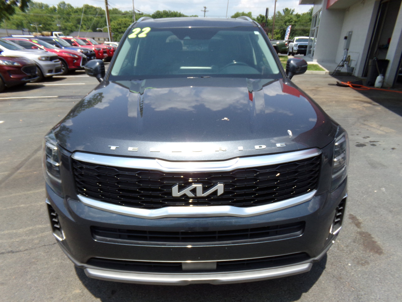 Used 2022 Kia Telluride EX w/ EX Premium Package image 8