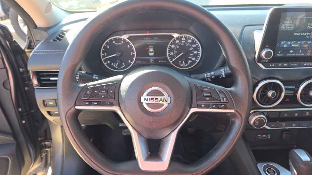 Used 2023 Nissan Sentra SV FWD image 14