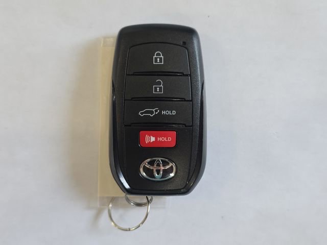 Used 2025 Toyota Grand Highlander AWD Hybrid image 32