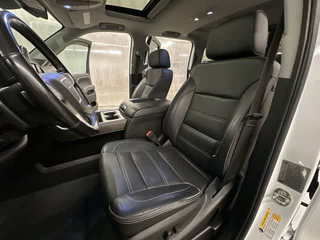 Used 2019 GMC Sierra 3500 Denali w/ Duramax Plus Package AWD/4WD image 17