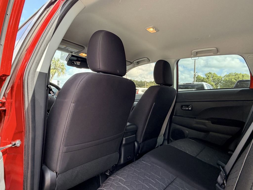 Used 2024 Mitsubishi Outlander Sport AWD image 17